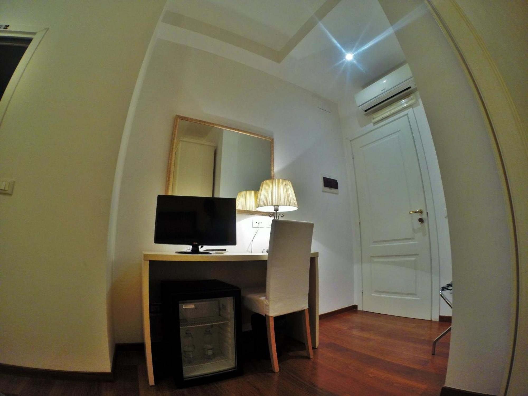 Bed and Breakfast Tre R Рим Номер фото